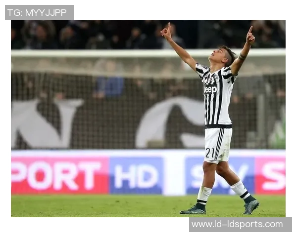 迪亚斯激情滑跪庆祝倒地助攻与补时绝杀展现战斗精神至最后一刻