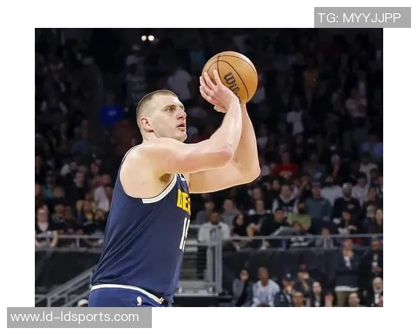 戈登盛赞约基奇统治力超凡阅读比赛能力令人惊叹 戈登盛赞约基奇统治力超凡阅读比赛能力令人惊叹