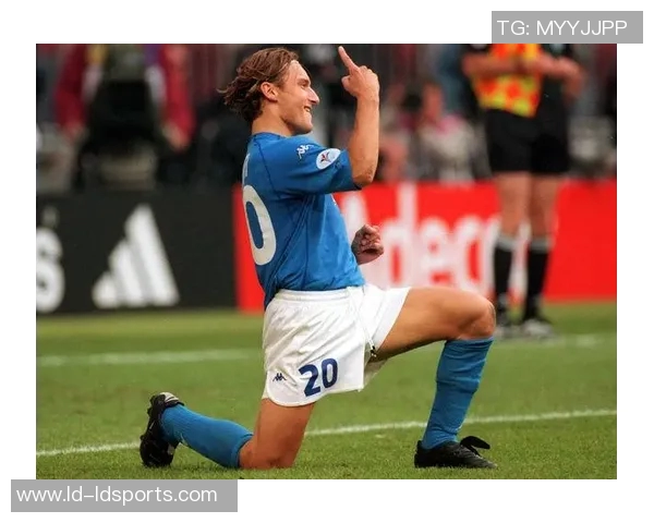 托蒂回忆2004年欧洲杯吐口水事件深感后悔与羞愧 托蒂回忆2004年欧洲杯吐口水事件深感后悔与羞愧