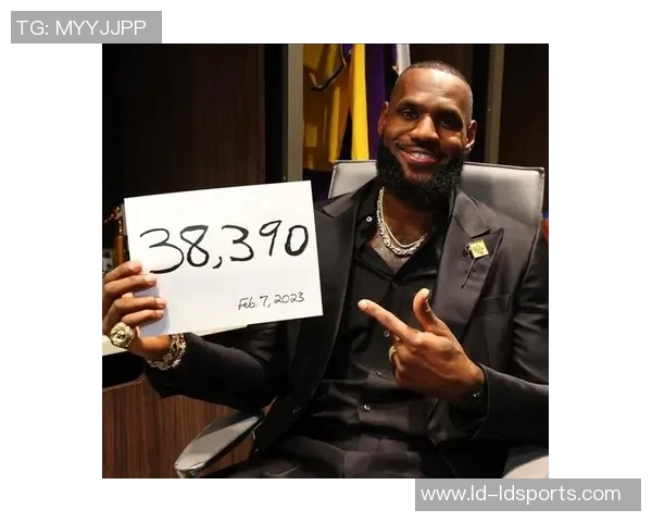 詹姆斯以坚定语气推广新产品展现成熟与过去决策的和解之路